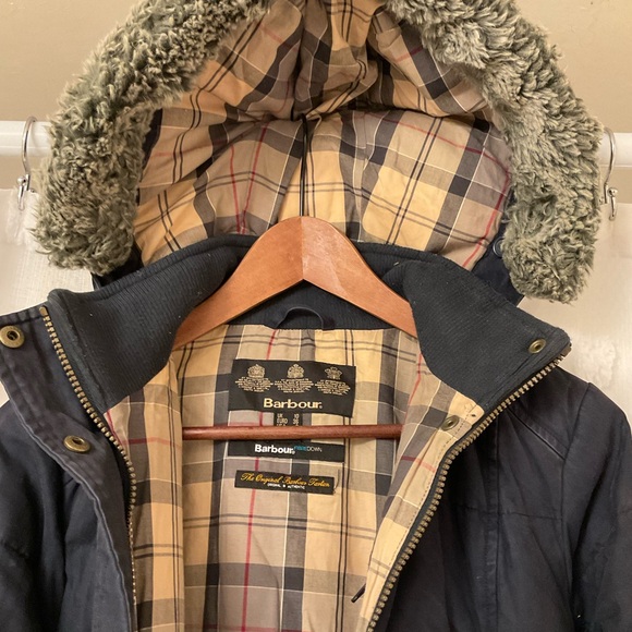 Barbour Quilted Winter Coat - Picture 4 of 14